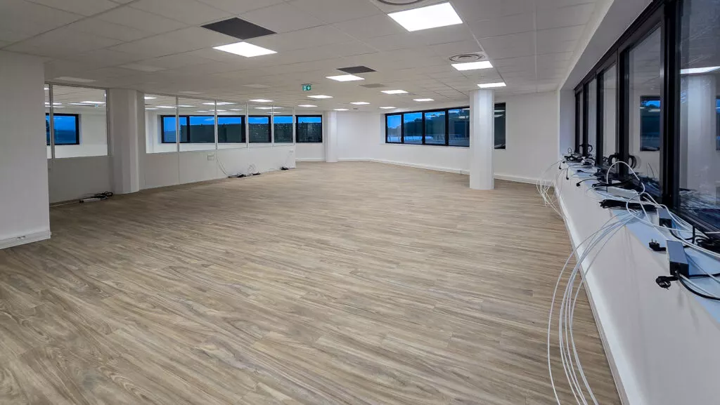Chantier de réhabilitation de bureaux mené par CGBI